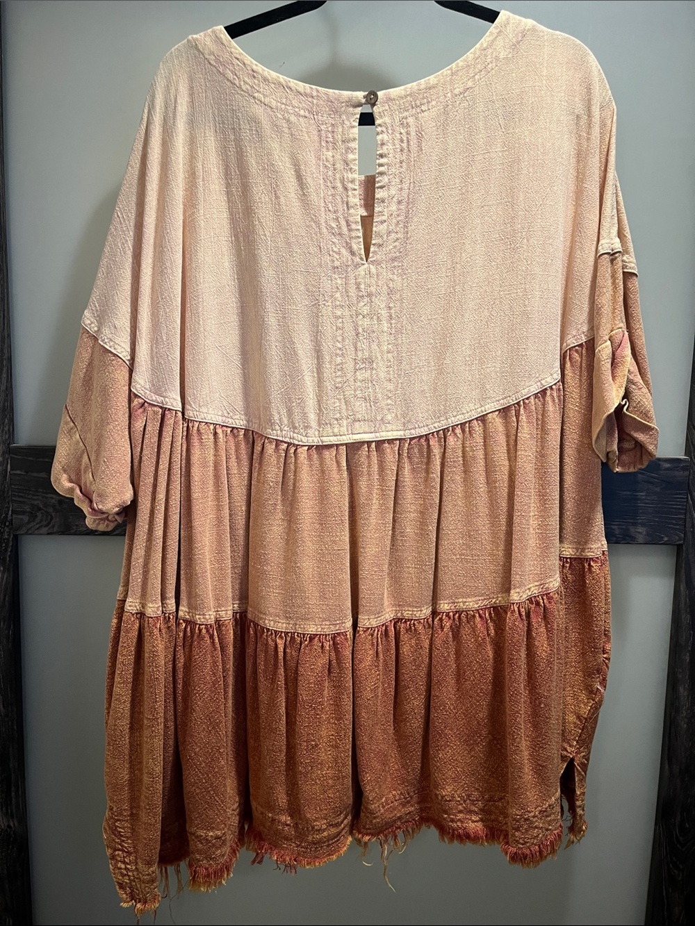 Oli & Hali Pink and Rust Tiered Short Sleeve Tunic - Picture 4 of 5